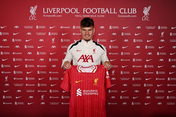 Milos Kerkez reveals Arne Slot talks that persuaded him to make £40m Liverpool transfer
