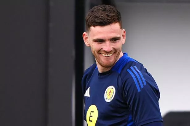 Andy Robertson rubs salt into Man Utd wounds over transfer mistake – ‘He is a king!’