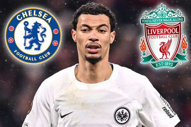 Liverpool and Chelsea sent defiant £85m message over transfer target Hugo Ekitike