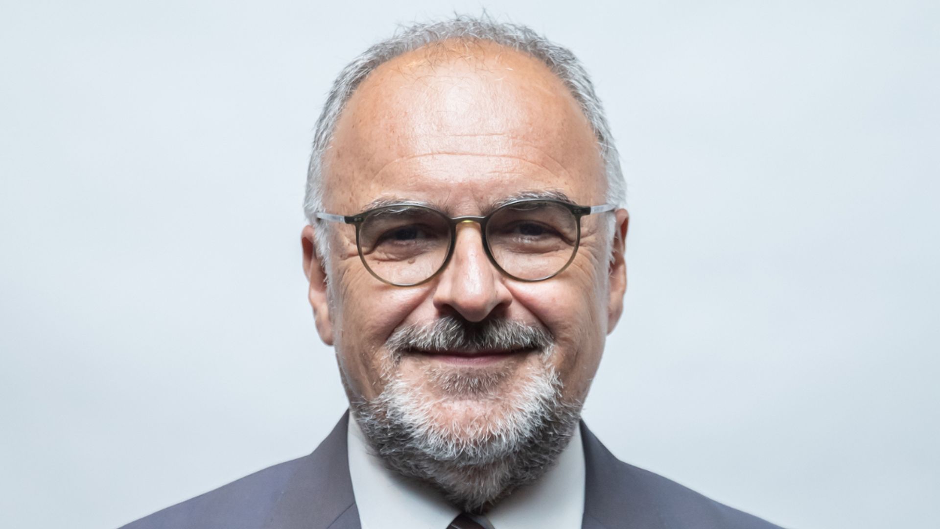 Turkish disciplinary chief resigns after leaked messages about Mourinho