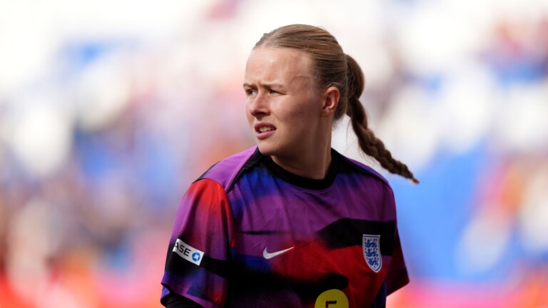 Hampton hopes to ‘live up to the legacy’ of Earps