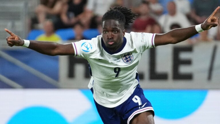 England beat Germany in gripping five-goal final to retain U21 Euro title