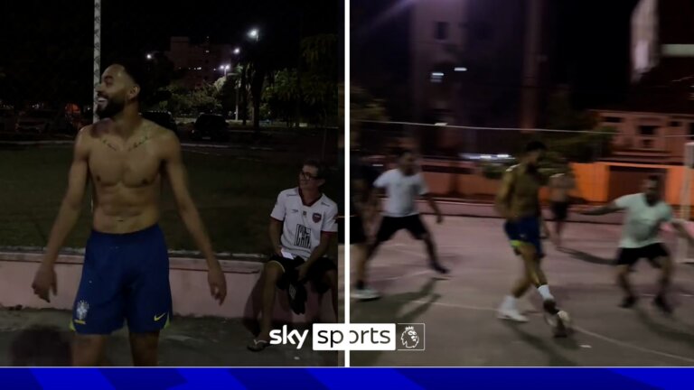 Cunha shows off skills in street football in hometown Joao Pessoa!