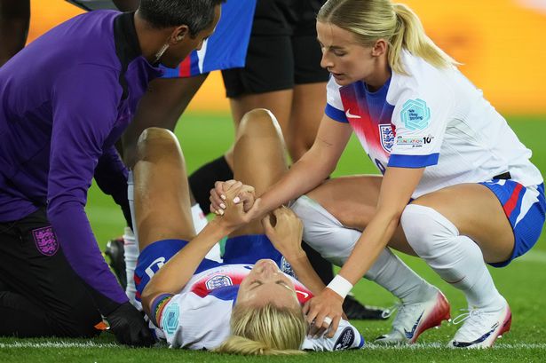 Leah Williamson injury latest as Lionesses star races to make England’s Euros semi-final