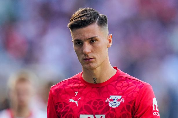Benjamin Sesko set to receive huge transfer offer after shock Arsenal U-turn