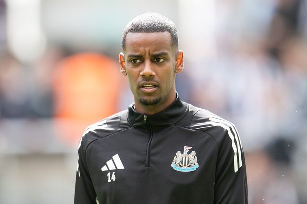 Liverpool’s six-striker back-up wishlist if Newcastle refuse to sell Alexander Isak