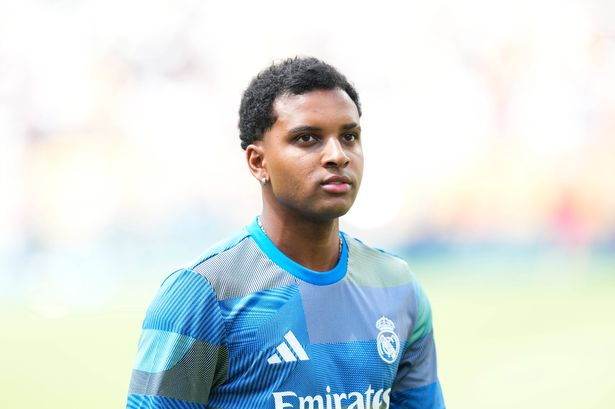 Liverpool ‘enter Rodrygo battle with Arsenal’ but transfer hinges on one exit