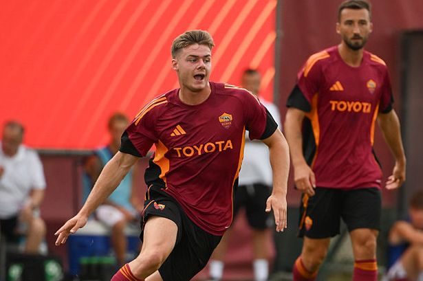 Man Utd may be kicking themselves after abandoning transfer pursuit of £32m star