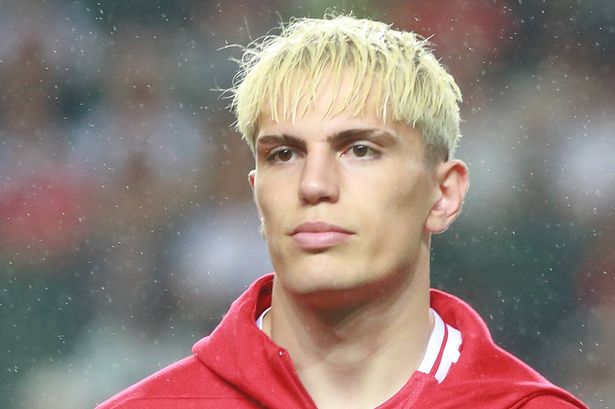 Alejandro Garnacho denied obvious exit as Man Utd outcast sees £24m transfer agreed