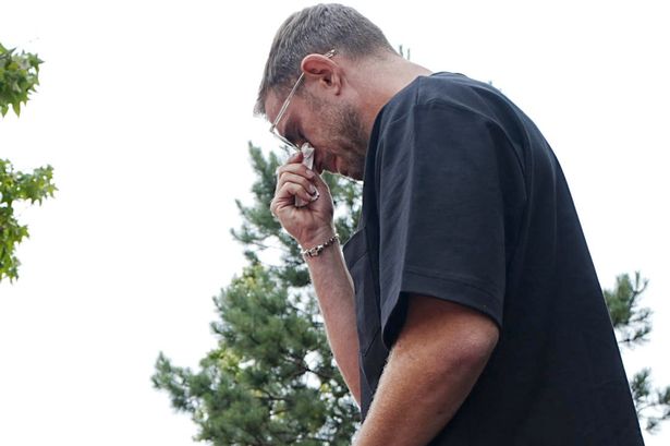 Jordan Henderson wipes away tear as ex-Liverpool skipper pays Diogo Jota tribute at Anfield