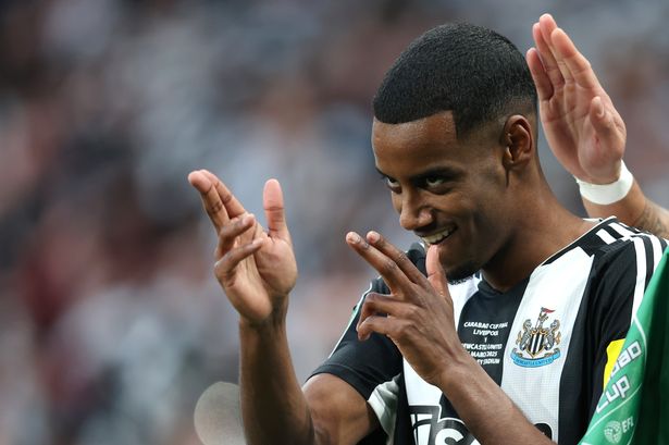 Liverpool handed positive Alexander Isak transfer update – ‘Only see him joining’