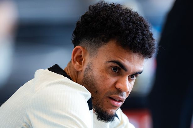 Luis Diaz leaves Liverpool training camp after £65.5m transfer breakthrough