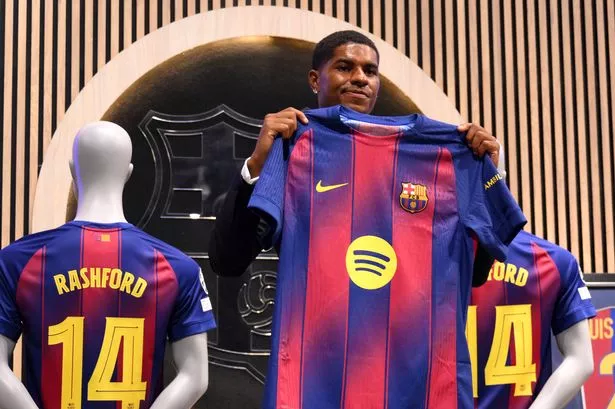 Marcus Rashford’s Barcelona debut delayed due to ‘serious breach of contract’