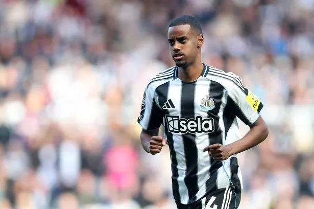 Alexander Isak’s dream Liverpool shirt number depends on £43m transfer after Arne Slot snub