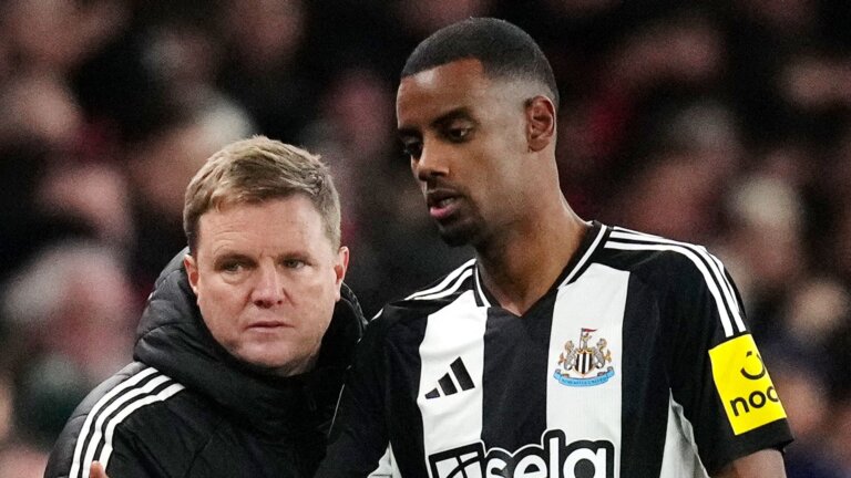 Howe: Isak’s Newcastle future out of my contol – but we’ve had no offers