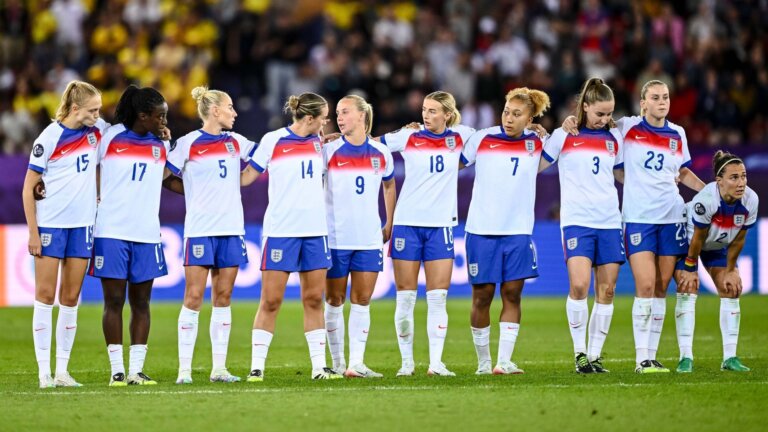 England bonded by adversity as they bid for third straight final