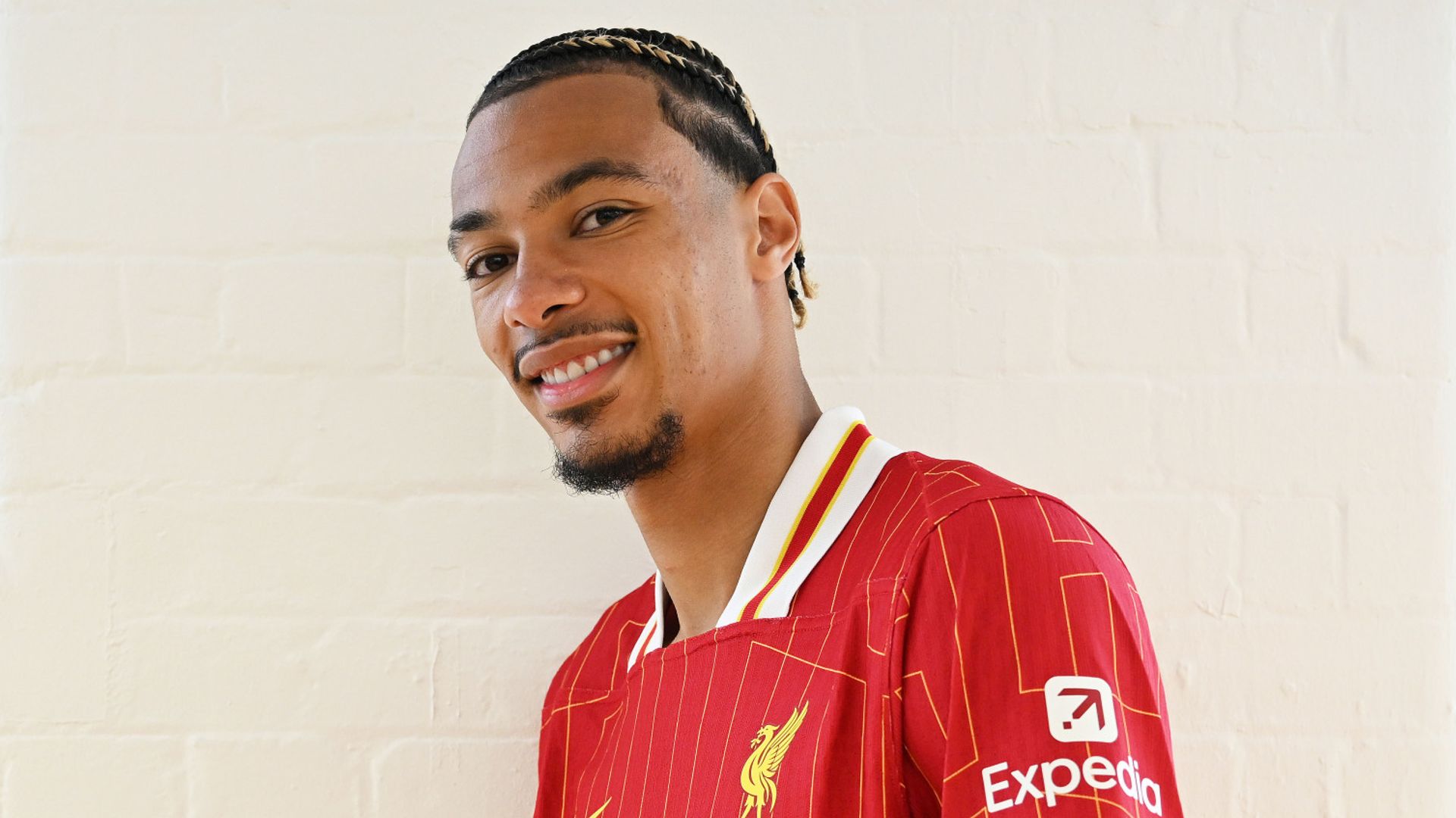 No Ekitike for Liverpool against Milan with Diaz and Nunez also absent LIVE!