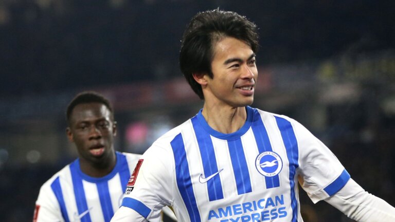 Mitoma wants to stay at Brighton and sign new contract