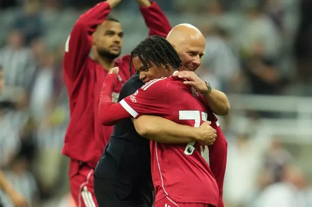 Arne Slot’s five-word message to Rio Ngumoha caught on camera after Liverpool heroics