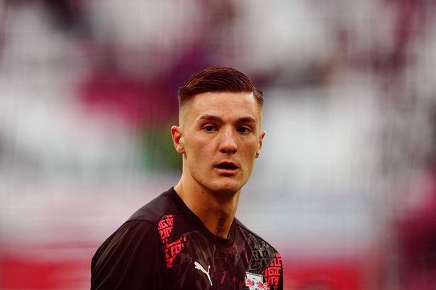 Benjamin Sesko transfer chase takes fresh twists as Man Utd and Newcastle battle
