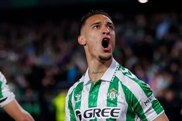 Man Utd agree £21.6m Antony transfer as Kobbie Mainoo responds to Ruben Amorim plea