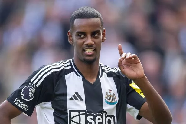 Liverpool’s immediate response as Alexander Isak makes final decision on Newcastle future