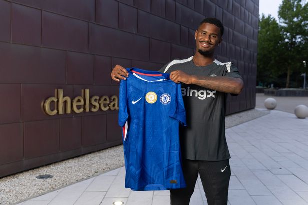 Chelsea new boy Jorrel Hato explains why he joined Blues despite secret Liverpool visit