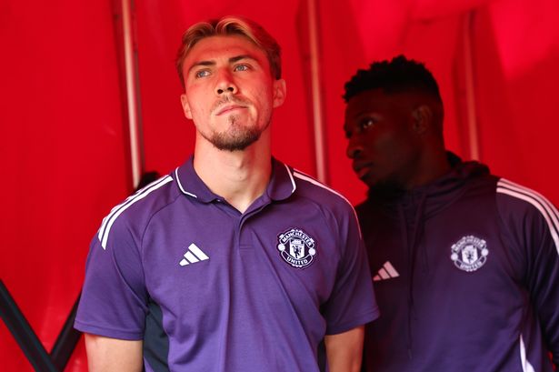 Man Utd ‘accept loan offer’ from European giants for Rasmus Hojlund transfer with key clause