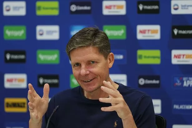 Oliver Glasner makes Crystal Palace promise but sends ‘arrogant’ warning to players