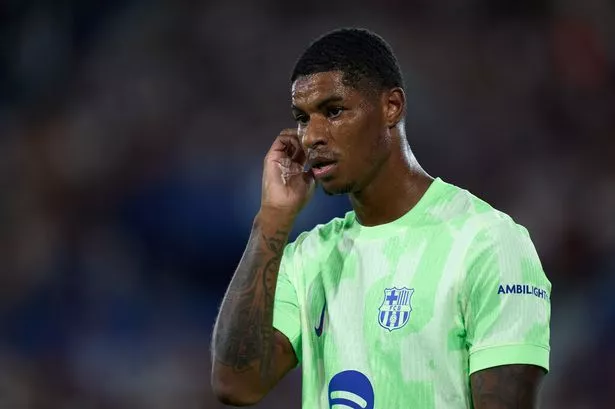 Marcus Rashford dragged off at half-time of first Barcelona start as fans make voices heard