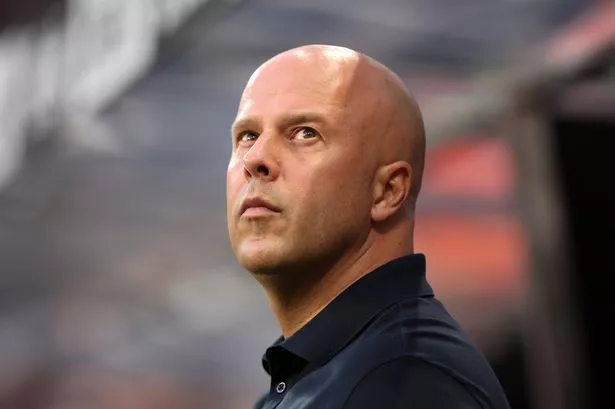 Liverpool legend tells Arne Slot he has to replace £36m star who’s ‘all over the place’