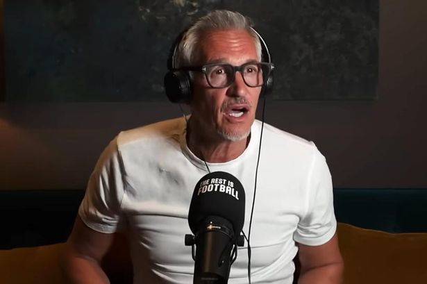 Gary Lineker’s VAR question at Fulham says it all after Man Utd penalty drama