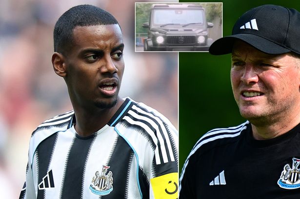 Alexander Isak arrives for awkward Newcastle talks amid Liverpool transfer drama