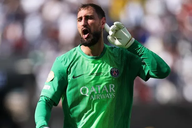 Gianluigi Donnarumma transfer price slashed as Man City one step away from securing deal