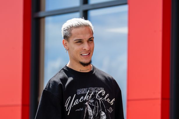 Man Utd flop Antony rejects third transfer this summer despite role in ‘bomb squad’