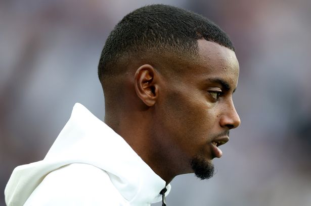Liverpool receive Alexander Isak ultimatum as Newcastle wipe striker from club shop