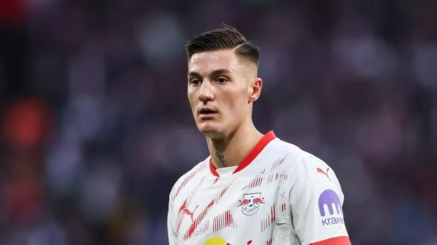 Transfer news LIVE: Isak to Liverpool latest, Man Utd want Barcelona star, Sesko update