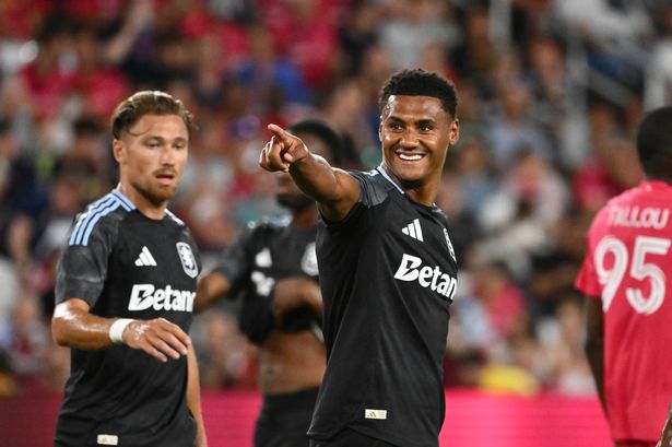 Ollie Watkins handed transfer hope despite Man Utd prioritising Benjamin Sesko