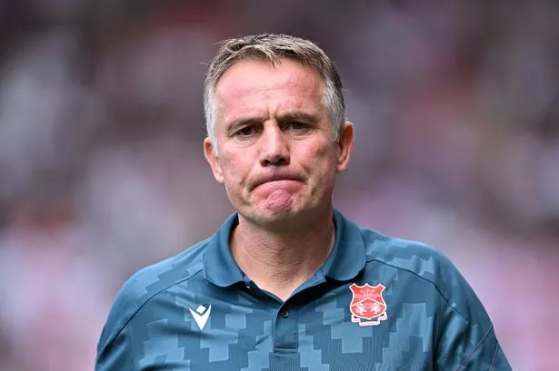 Wrexham boss sends transfer demand to Ryan Reynolds despite splashing £23m on 10 new players