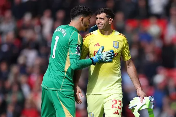 Why Man Utd transfer for Emiliano Martinez collapsed despite Aston Villa agreement
