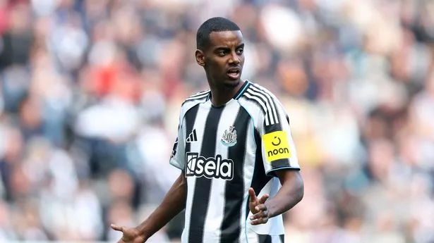 Alexander Isak’s response as Newcastle make final decision on Liverpool transfer