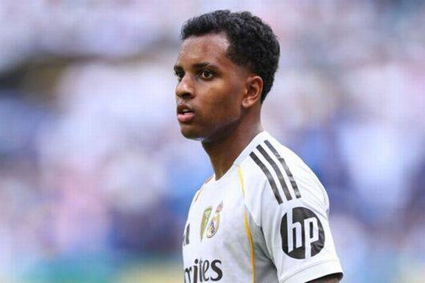 Rodrygo ‘makes decision on future’ amid Liverpool, Arsenal and Tottenham transfer https://www.mirror.co.uk/sport/football/transfer-news/rodrygo-future-transfer-liverpool-arsenal-35671403s