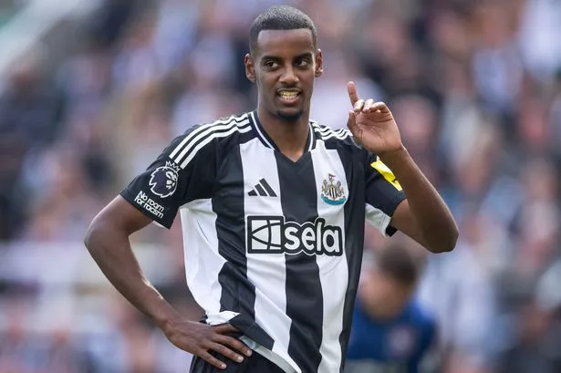 Newcastle fans told ‘don’t just believe’ Alexander Isak has refused to train