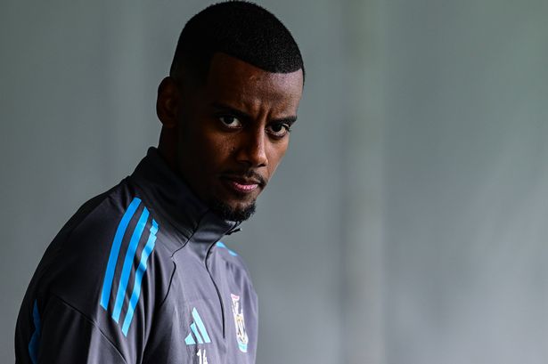 Alexander Isak given drastic new plan to force Newcastle into Liverpool transfer