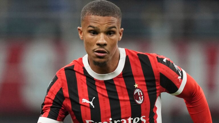 Newcastle sign Thiaw from AC Milan