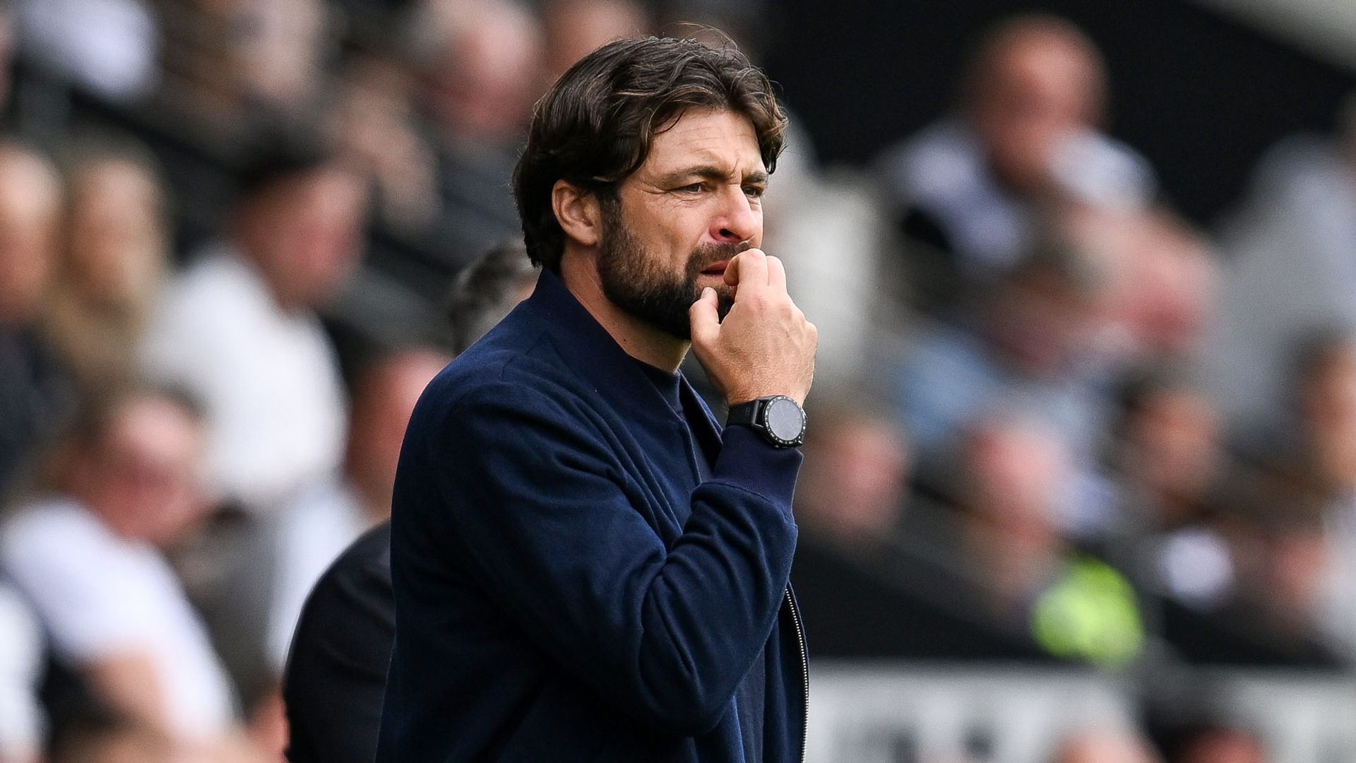 Martin's season-defining week at Rangers? | 'Be strong or get sacked'