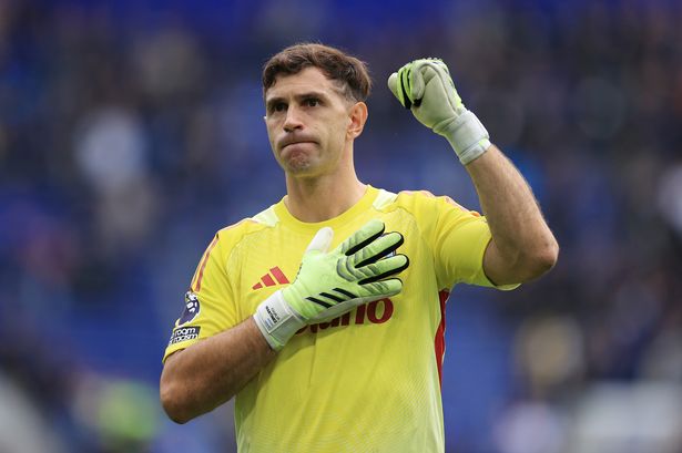 Unai Emery calls out Emi Martinez after first game since Man United transfer collapsed