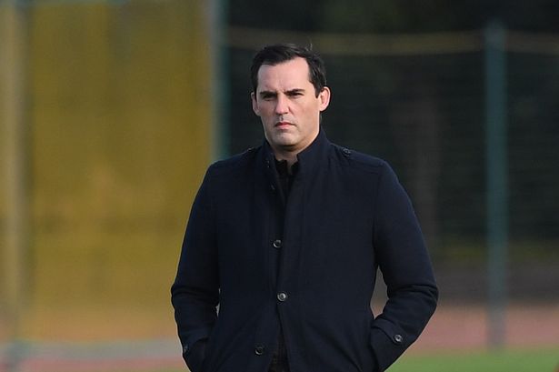 Ex-Arsenal chief set for new role with Premier League rivals after shock exit