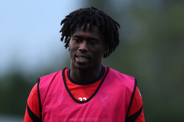 Ex-Man Utd target that snubbed transfer for rivals leaves new club after just 30 DAYS