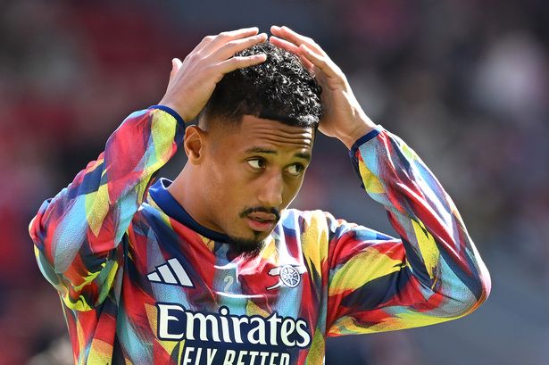 Arsenal dealt hammer blow with William Saliba to miss 7 key fixtures after injury update